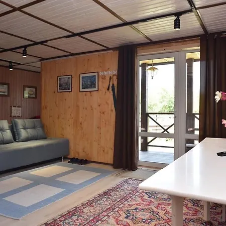 Rimma з чаном та сауною Apartman Sesori