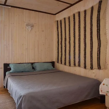 Appartement Rimma з чаном та сауною Sheshory