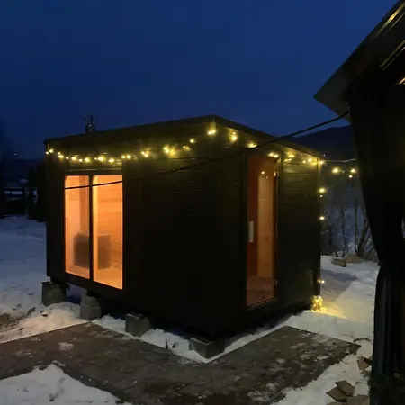 Rimma з чаном та сауною Apartman