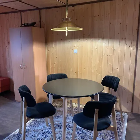 Rimma з чаном та сауною Apartman